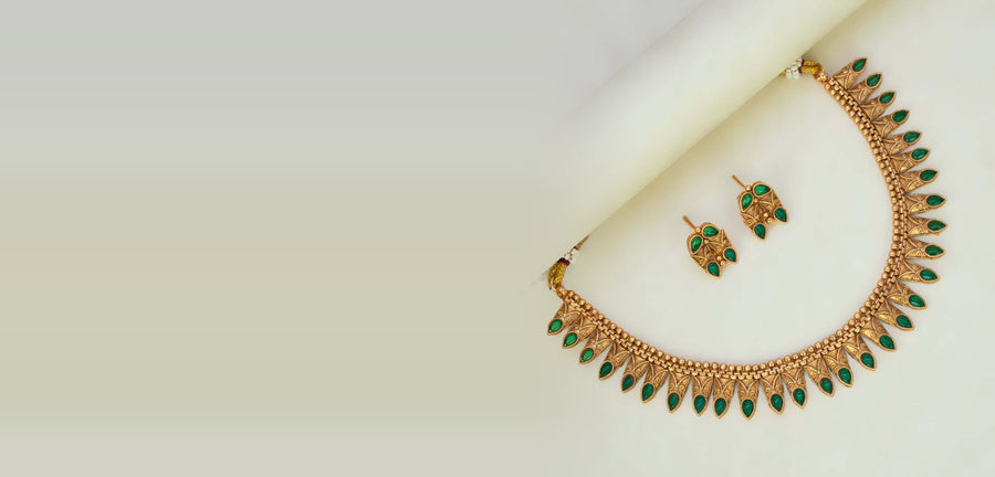 Emerald temple necklace set