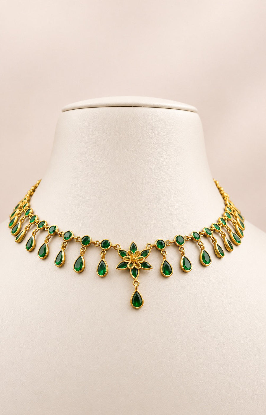 Verdant Grace Necklace